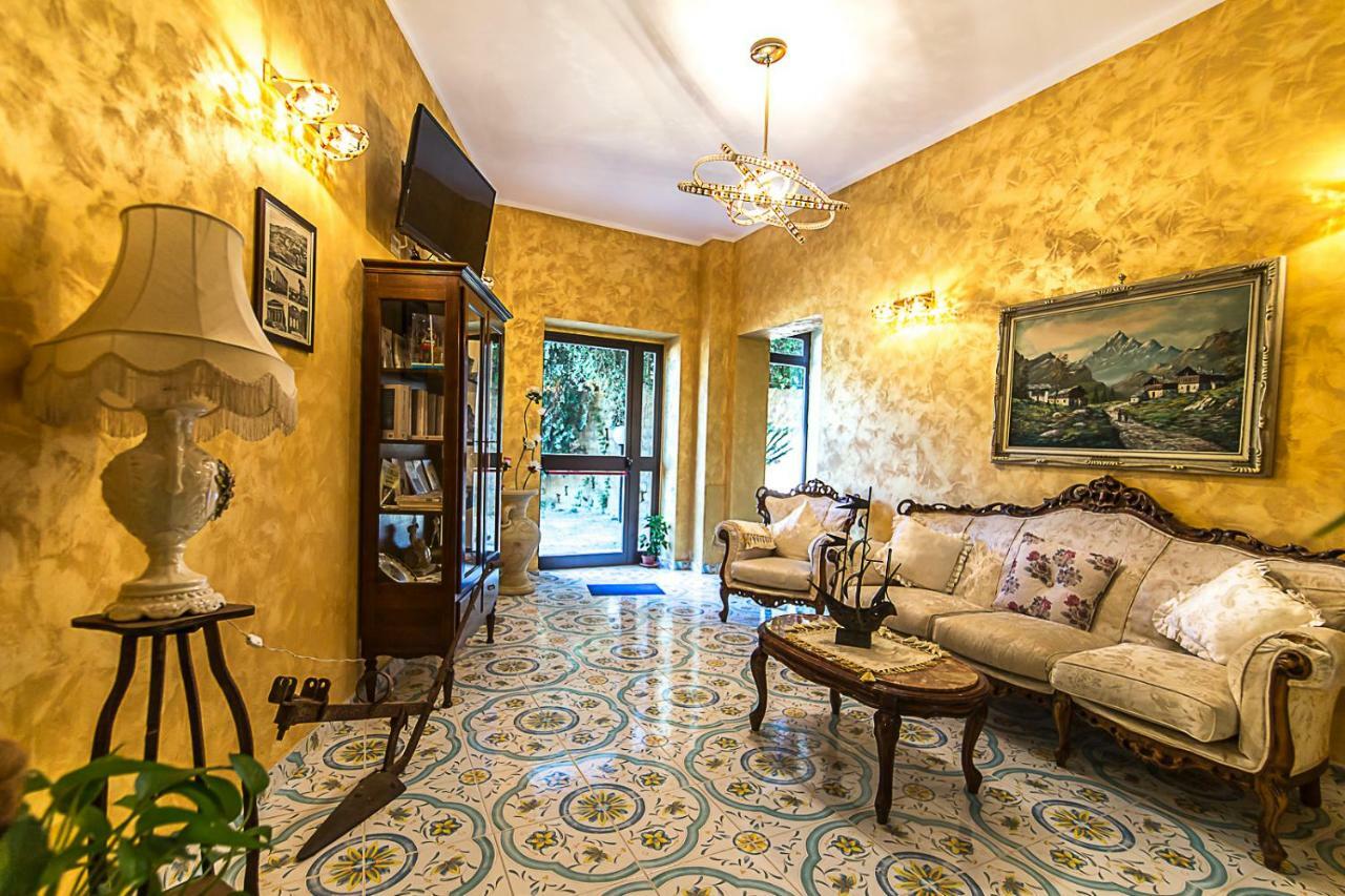 אגריג'נטו B&B Pirandello - Residence Villa Margherita מראה חיצוני תמונה